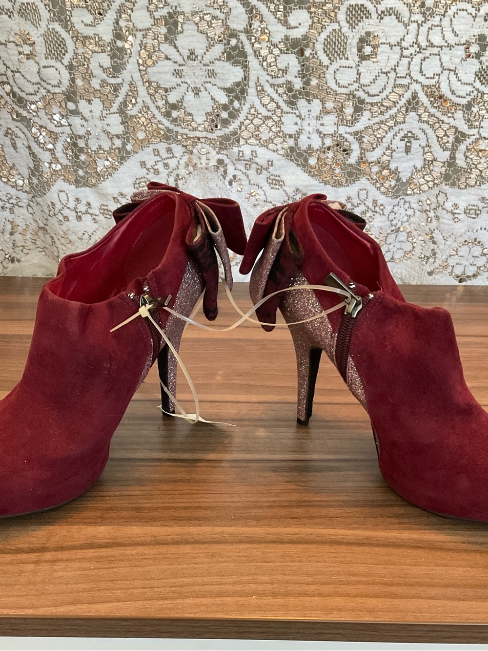 Bamboo Rhythm-73 Burgundy Glitter Bow Stiletto Booties Size 9 - Picture 6 of 9